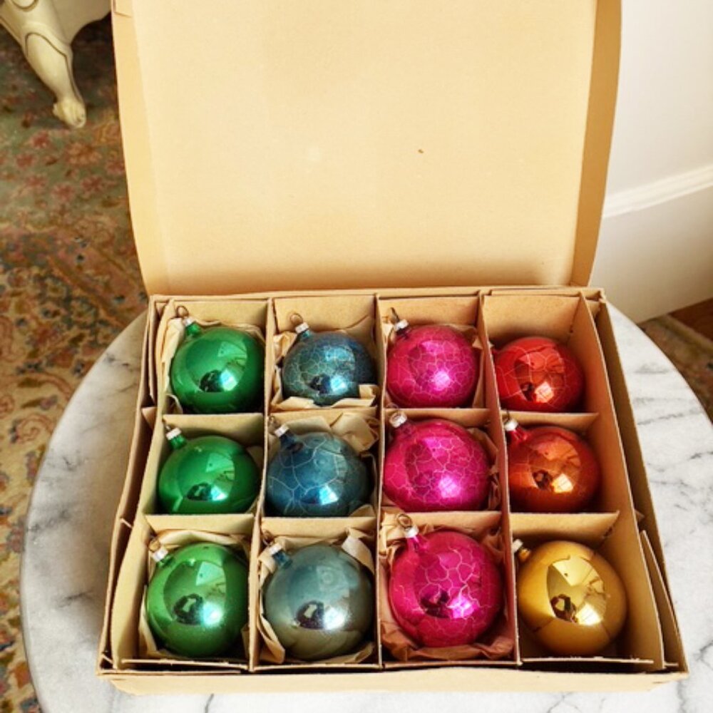 Vintage Box of 12 Christmas Glass Ball Ornaments Austria Rainbow Pink Green Blue - Picture 3 of 10